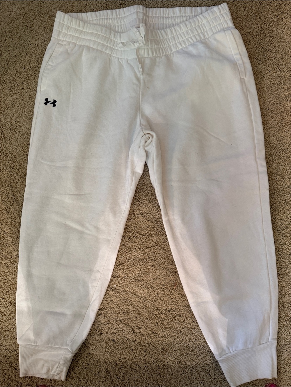 Under Armour White Crewneck Athletic pants with Logo